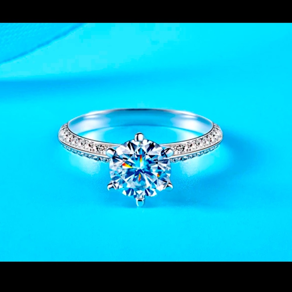 2.0ct Lab Cut Diamond Ring